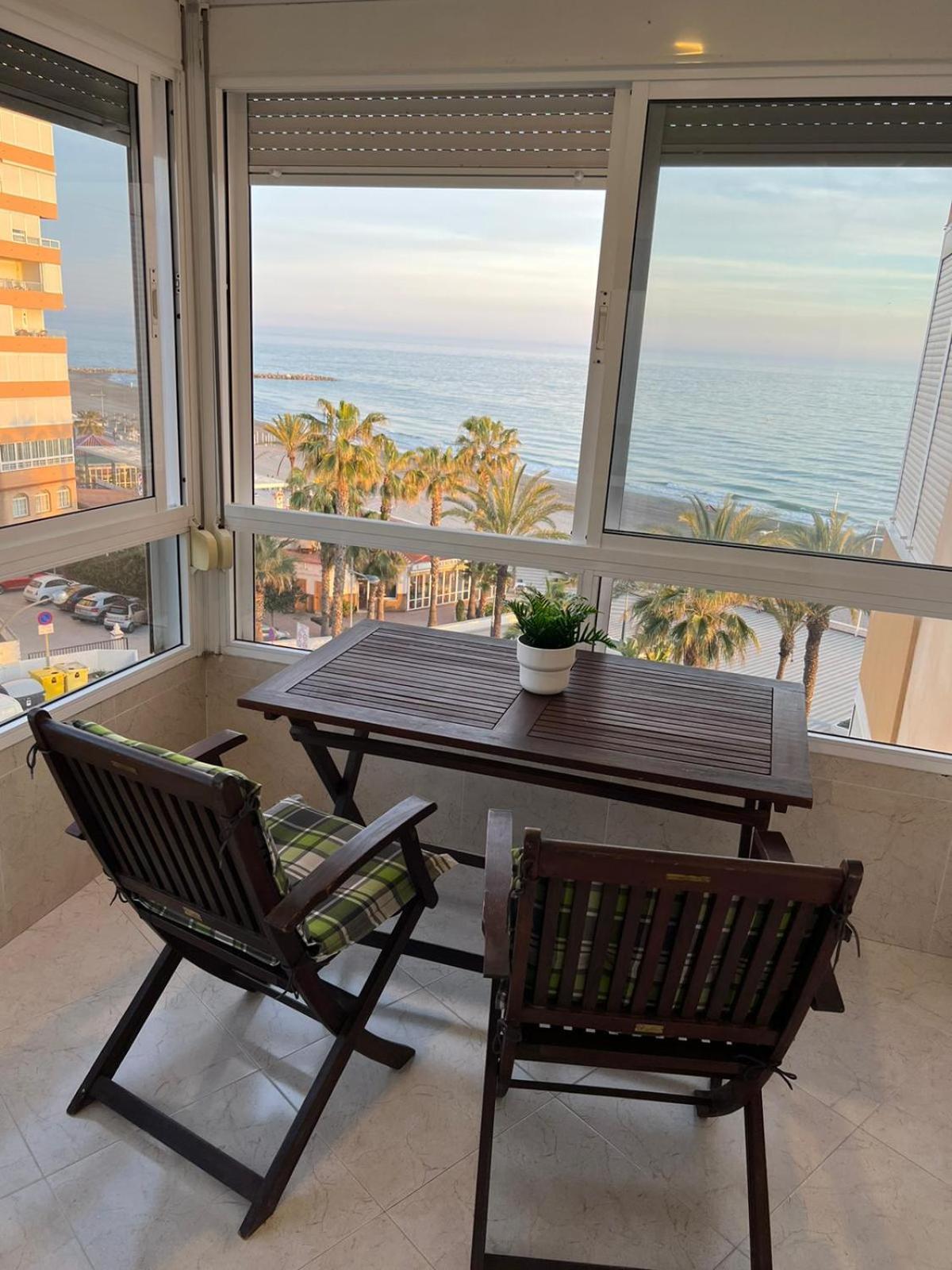 Estudio Mar En Calma, Primera Linea De Playa Con Vistas Al Mar ตอร์ร็อกซ์ ภายนอก รูปภาพ